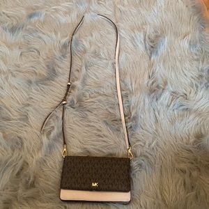 Michael Kors Crossbody Bag